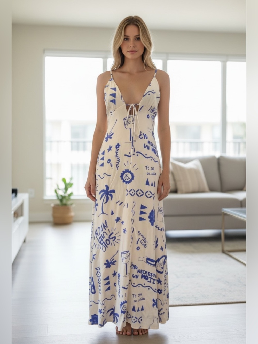 NWT Paper Heart Tie Front Printed Maxi Dress in White and Blue Size XS